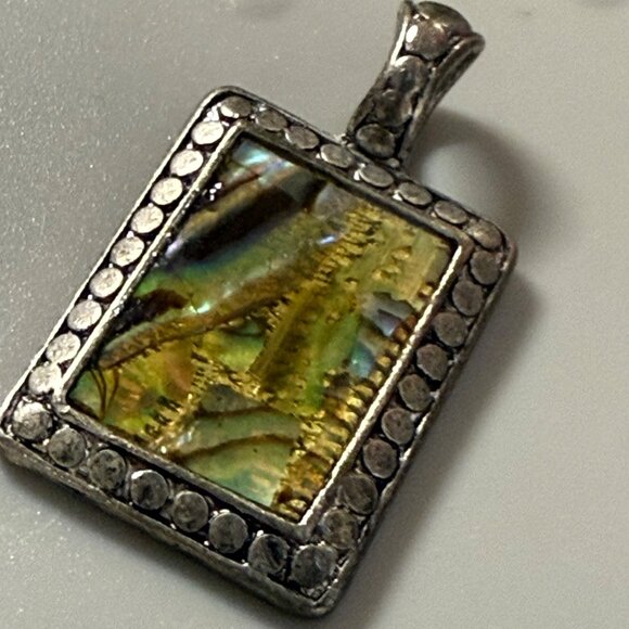 Vintage Silver Tone Pendant & Earrings Set Iridescent Abalone Shell Insets - Picture 16 of 16